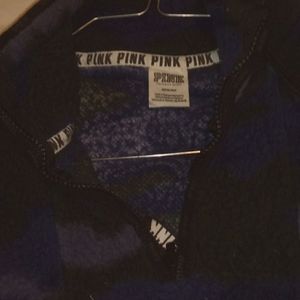 Pullover by pink